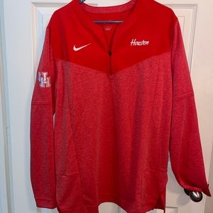 Nike Exclusive Athlete University of Houston Quarter Zip Pullover
